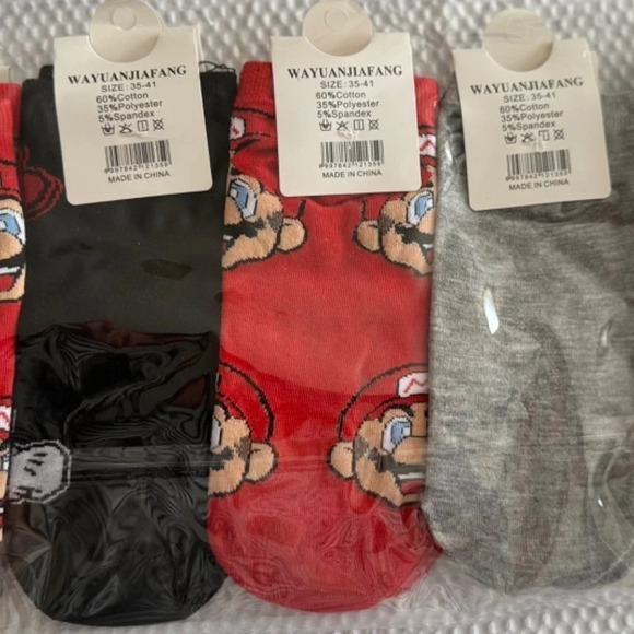 12 PAIR of Unisex Character Socks BRAND NEW UNOPENED PACKAGE WOMEN SIZE 4.5 - 9 - Picture 5 of 5